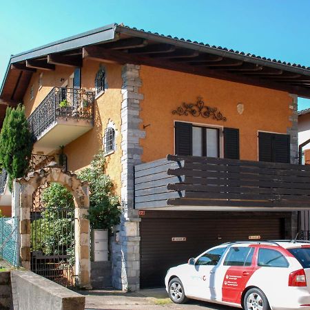 Apartment Casa Fiorita-1 By Interhome Brusino Arsizio Exterior photo